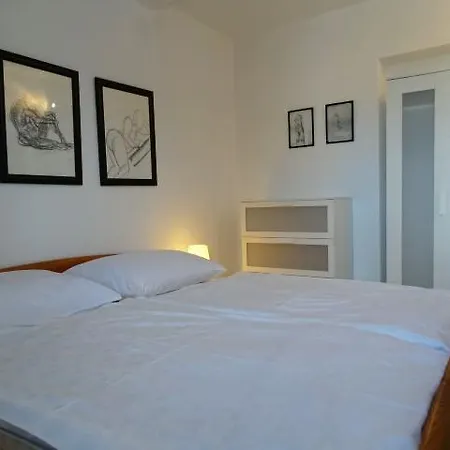 Apartman Julia *